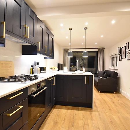 Stunning 3 Bed Apartment London Exterior foto
