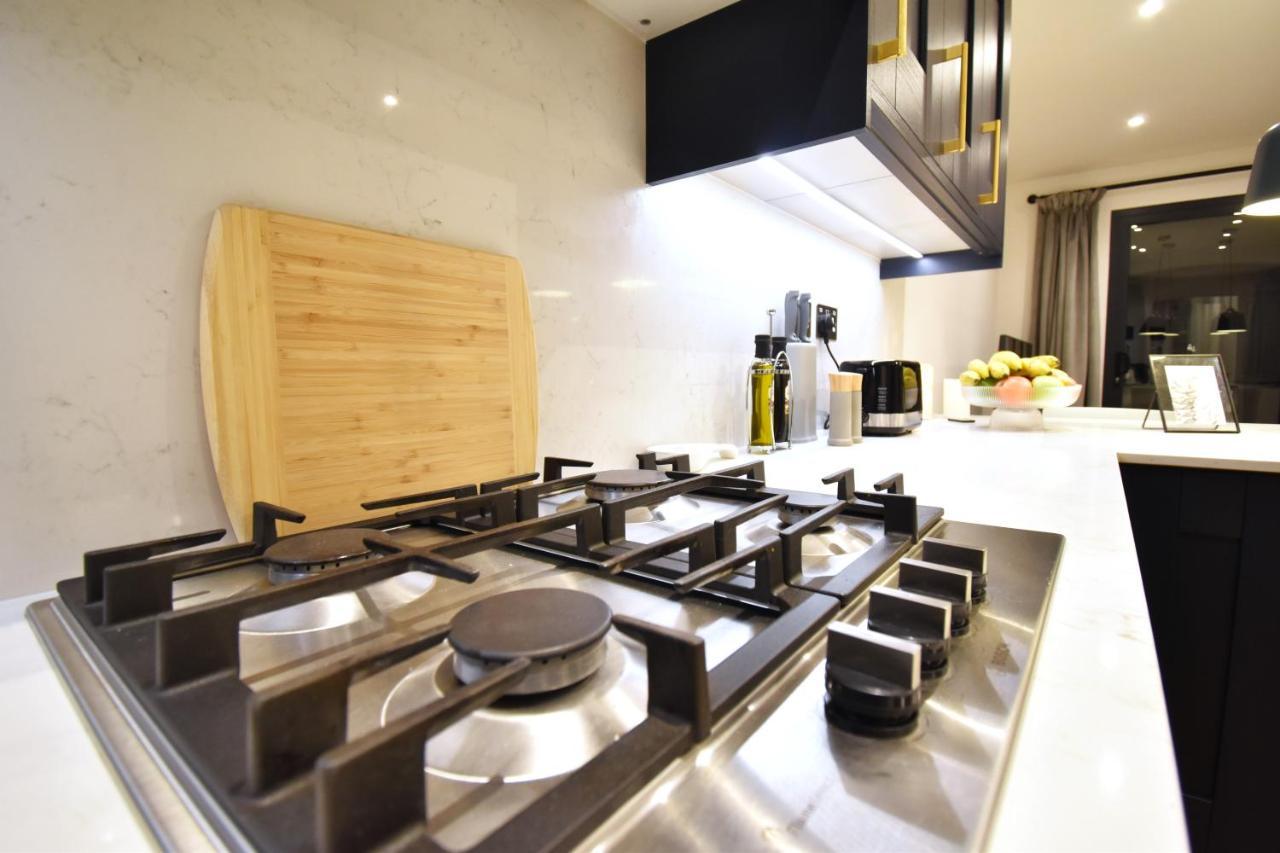 Stunning 3 Bed Apartment London Exterior foto
